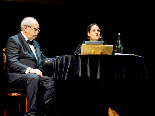 Prof. Gert Melville und Dr. Eva Karl während der Präsentation des Buches "Coburg voran"