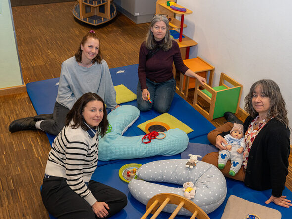 Das Team hinter der Reihe "Willkommen Baby" gibt Tipps an werdende Eltern